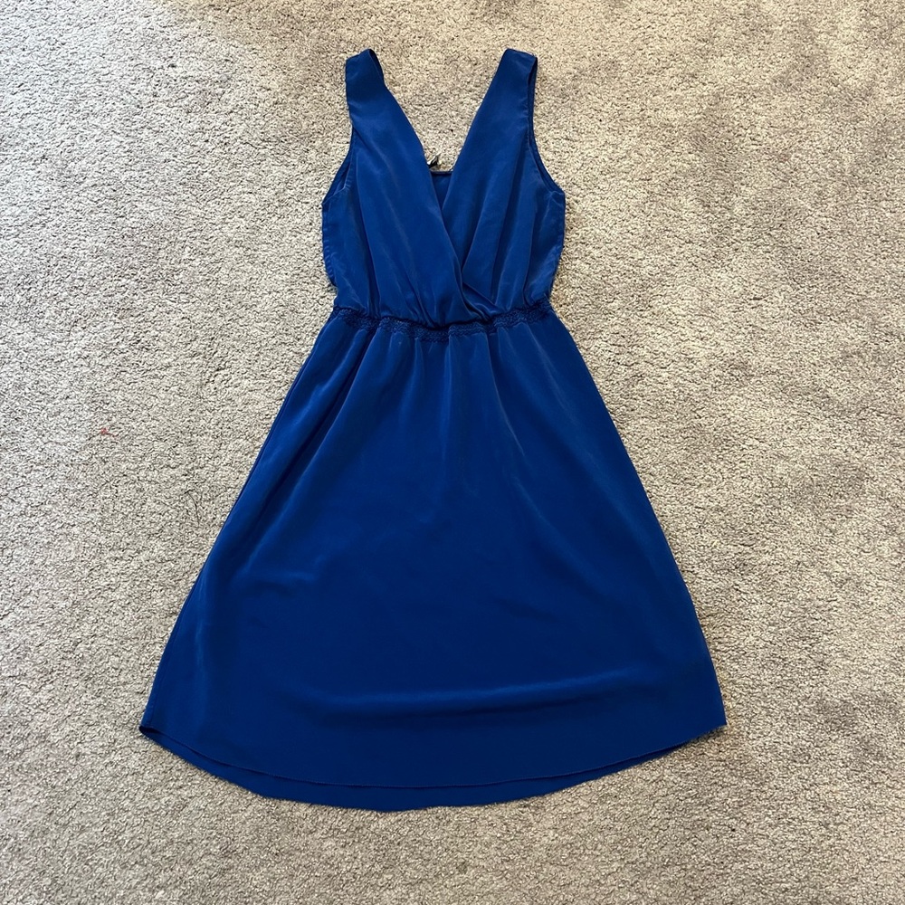 Wilfred size XS 100% Silk Elegant Blue Sleeveless Dress